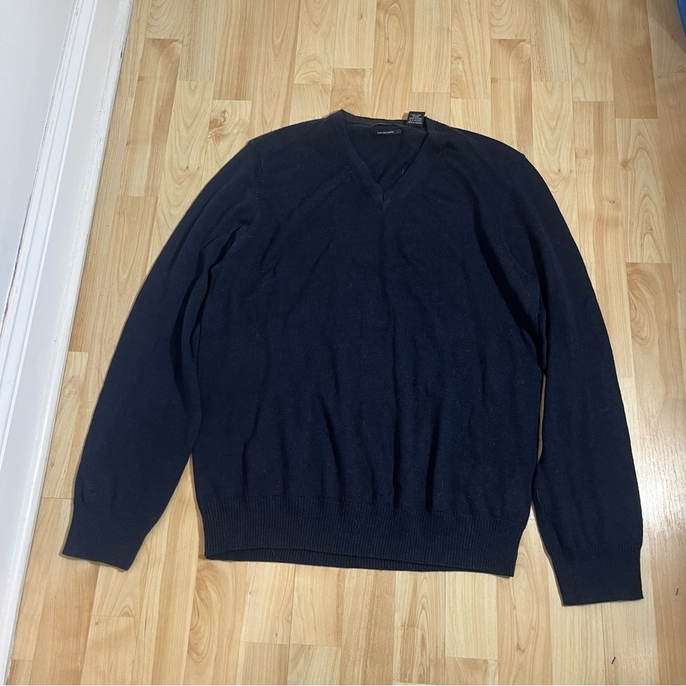 Calvin Klein Mens Extra Fine Merino 100% Merino Wool V-Neck Sweater Size Large